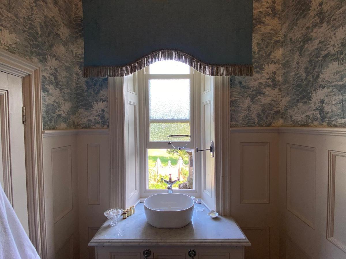 Rossington Hall Hotel