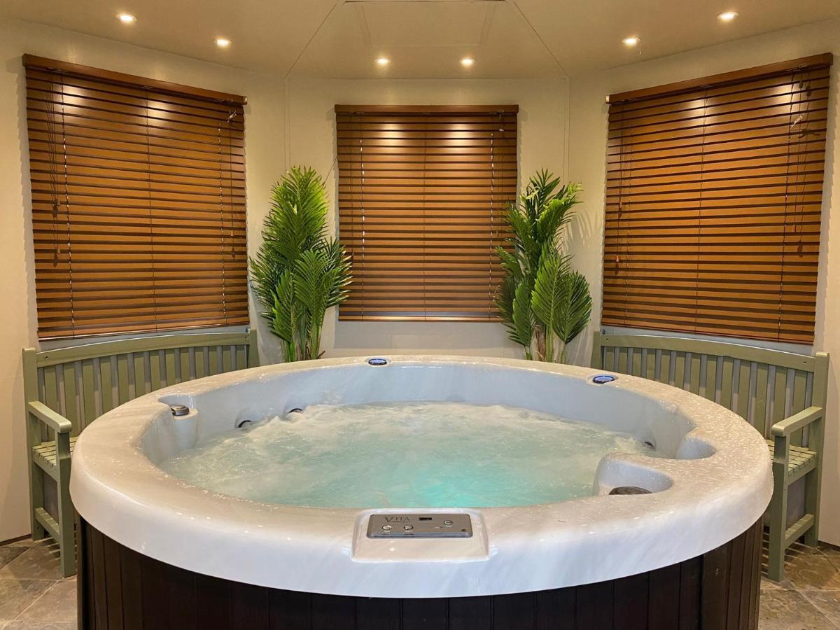 Rossington Hall 4*
