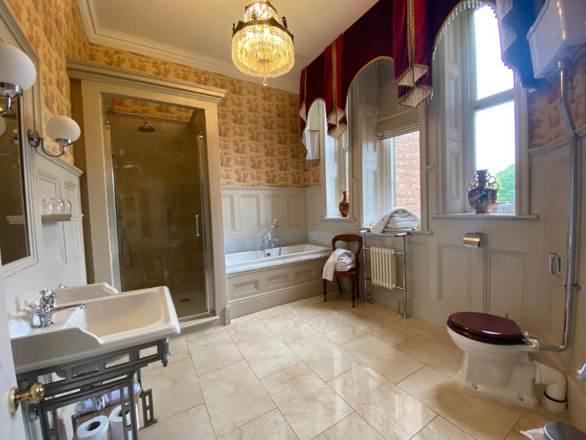 Rossington Hall
